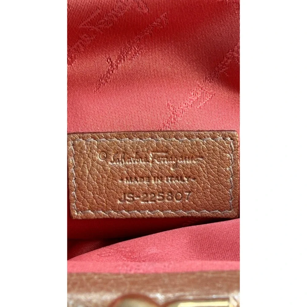 Auth Salvatore Ferragamo Gold Turtle clasp Metallic leather clutch w/dustbag